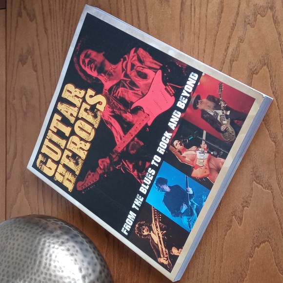 "Guitar Heros From Blues To Rock And Beyond" Table Top Book - Picture 16 of 16